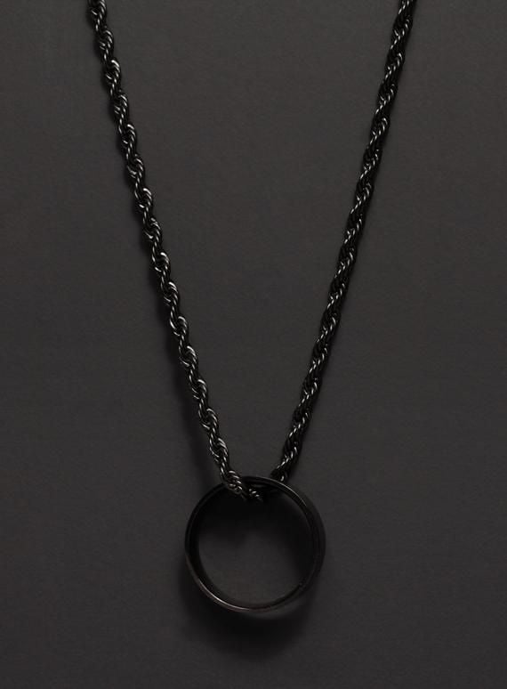 Picture of Stainless Steel Chain Necklace For Men- Finger Ring With Necklace