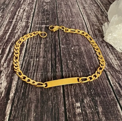 Picture of Unique Bracelet for Men-Chain Bracelet For Men - Gold