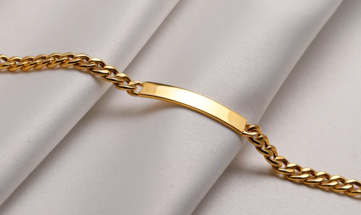 Picture of Stylish Bracelet -Powerful Stainless Steel- Fashion Chain Bracelet - Gold
