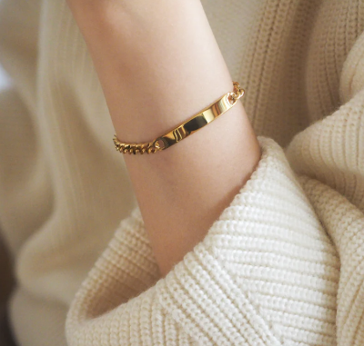 Picture of Stylish Bracelet -Powerful Stainless Steel- Fashion Chain Bracelet - Gold