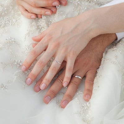 Picture of Fashion Simple 2MM Thin Titanium Steel Color Couple Ring - Silver