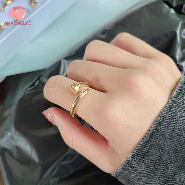 Picture of Stainless Steel Ring Fashion Jewelry Chain Ring- Chain Finger Ring - Gold