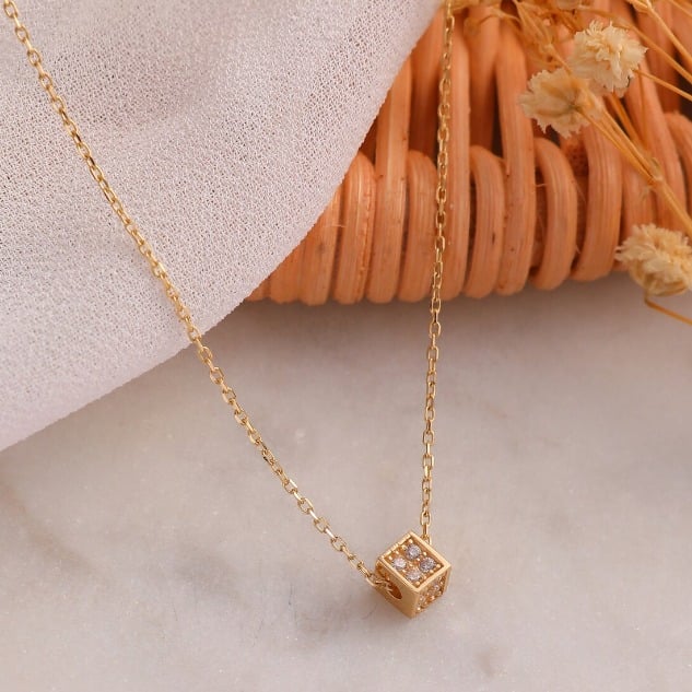 Picture of Simple Fashionable Necklace Necklace- Fashion Chain Locket - Gold