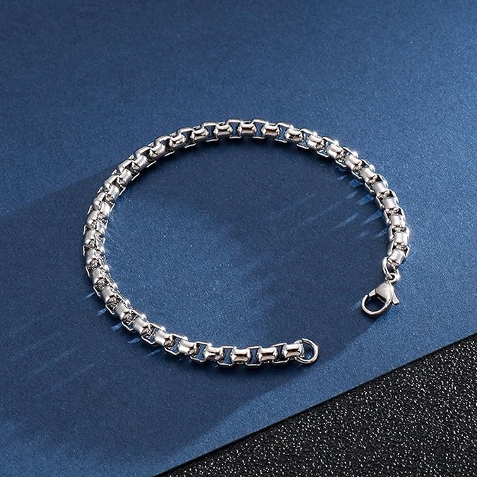 Picture of New American Bracelet For Men-Stylish Bracelet For Men - Silver