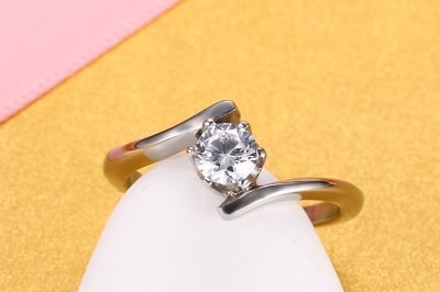 Picture of Fashion Luxury Design Jewelry Finger Ring For Women - Silver