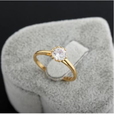 Picture of Fashion Engagement Finger Ring For Women - Gold
