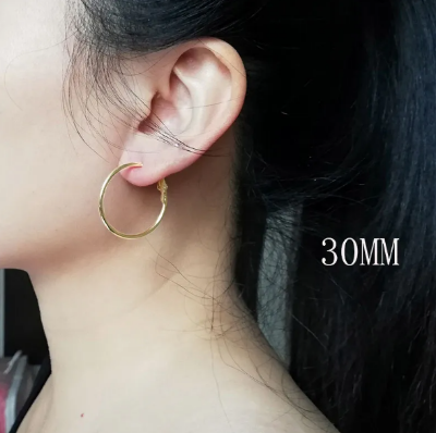 Picture of Golden Unique Design Fashion Ear Ring For Women- 1Pair - Gold
