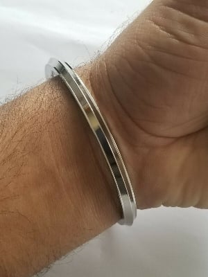 Picture of Men's Flat Curb Bracelet-Bracelet For Men - Silver