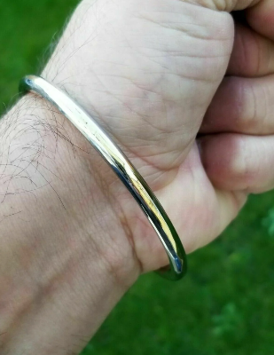 Picture of Fashion New Round Bracelet for Men- Attractive Bracelet - Silver