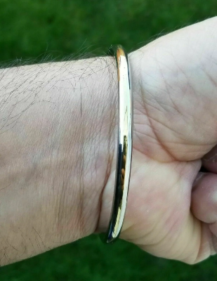 Picture of Fashion New Round Bracelet for Men- Attractive Bracelet - Silver