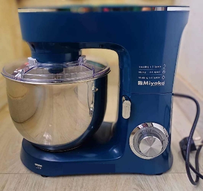 Picture of 7 Liter Miyako Stand Mixer 2000W SM-1551 Multicolor