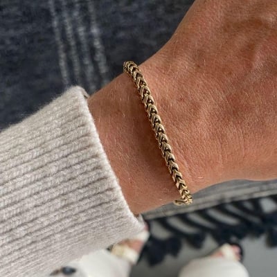 Picture of Golden Unique Stainless Steel Bracelet for Men - Gold