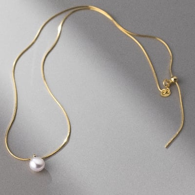Picture of Minimalist Single Pearl Necklace stylish Girls
