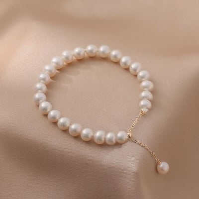 Picture of Pearl Bracelet For Woman Bracelet Fashion Lady