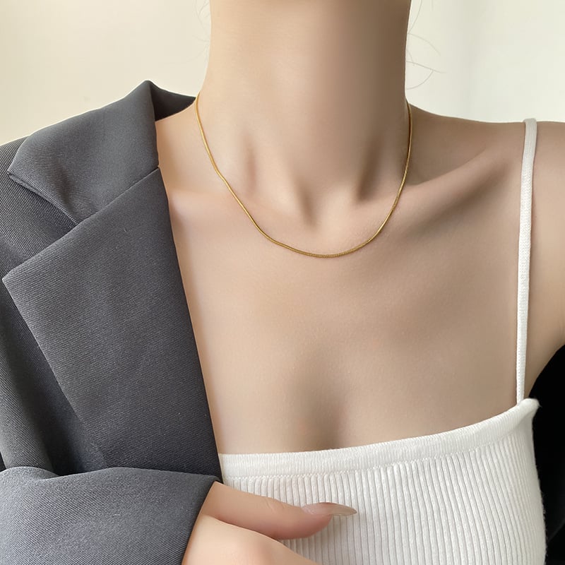 Picture of Trendy Fashion Snake Chain Necklaces for Women - Gold