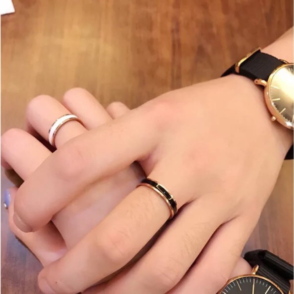 Picture of Simple men and women stainless steel creative Finger ring - White