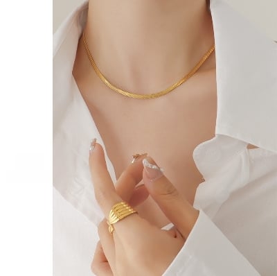 Picture of Snake Necklace Chain For Women and Girls - Gold