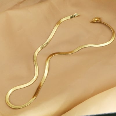 Picture of Fashion Snake Chain Jewelry for Women - Gold