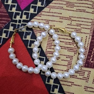 Picture of Good Quality Golden Sphere stud Drop Earrings - Gold