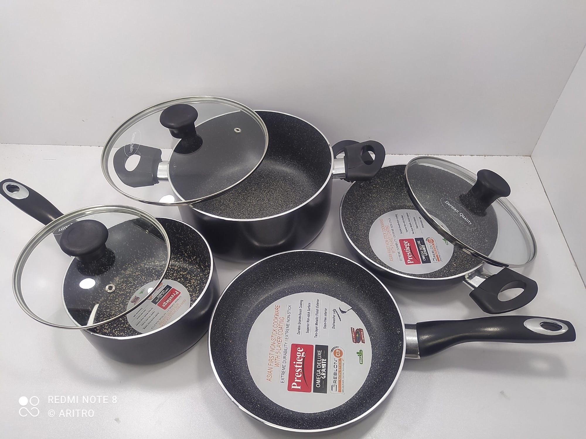 Picture of Prestiege / MGC 7 Pcs Induction Cookware Set For Superior Release -1Pc Casserol, 1Pc Fry pan, 1Pc Karai, 1Pc Milk pan and 3 lids Gift And Home Use Multicolor