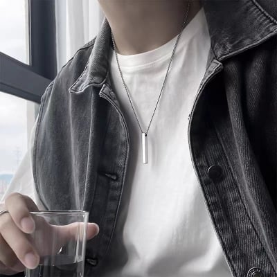 Picture of Silver Twisted Vertical Bar New Necklace for Men - Silver