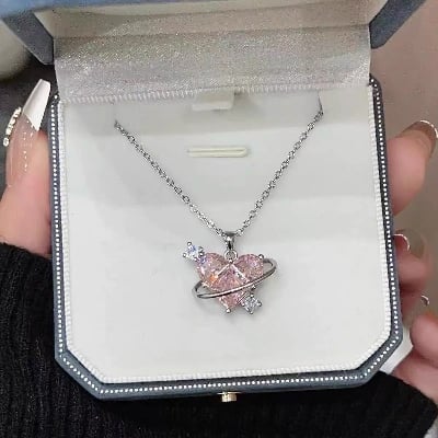 Picture of Fashionable Hart Necklace for Women Necklaces