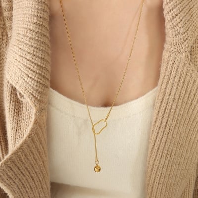 Picture of Fashion Necklaces with Mini Heart Necklace - Gold