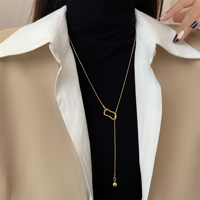 Picture of Fashion Necklaces with Mini Heart Necklace - Gold