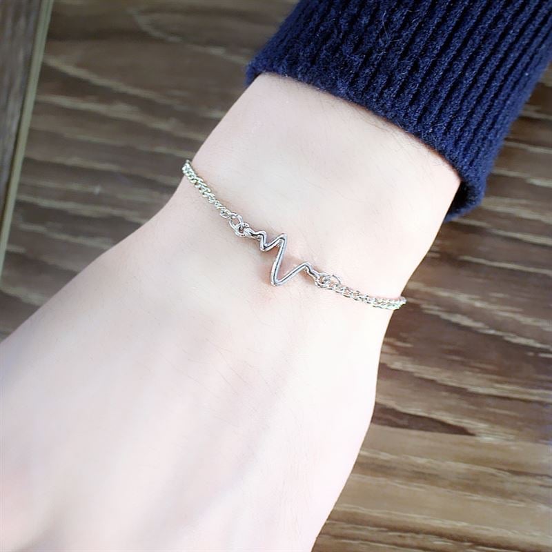 Picture of Women's Heartbeat Bracelet Fashion Jewelry Wristband for Ladies