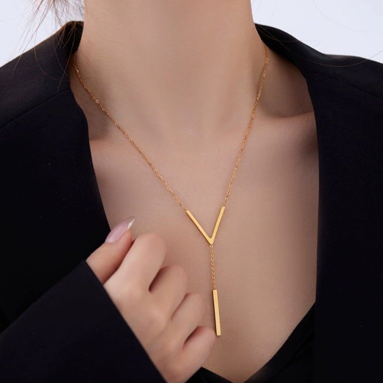 Picture of Fashiobale Stainless Steel Necklace For Women - Gold
