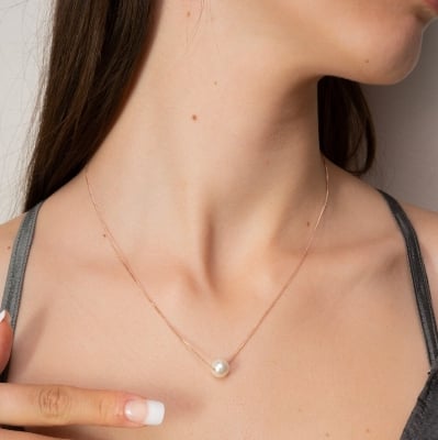 Picture of Korean stylish Girls Pearls Necklace For Woman - Gold