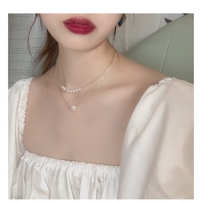 Picture of Korean Girls Ins Pearl Necklace Stylish Clavicle Chain - Gold