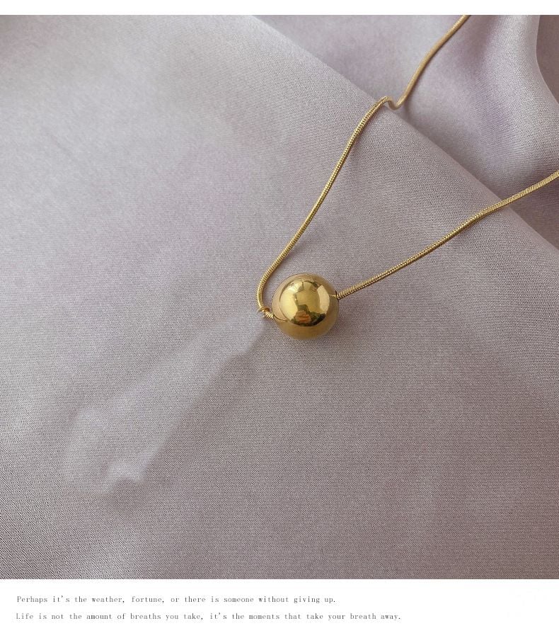 Picture of Single Pearl Necklace For Woman - Gold