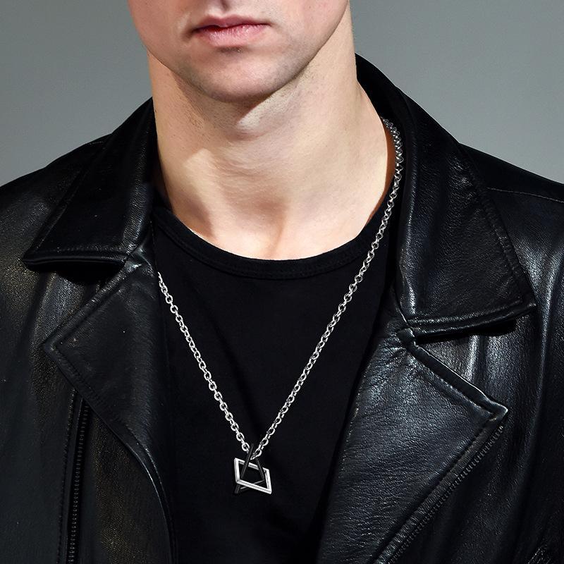 Picture of Stylish Necklace for men Hip-Hop Boys' Personalized Sweater Necklace - Silver