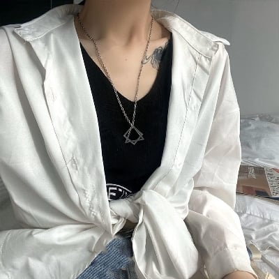 Picture of Square Triangle Necklaces Star of David Jewelry - Black