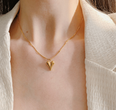 Picture of Korean Style Fashion Heart Necklace for Women - Gold