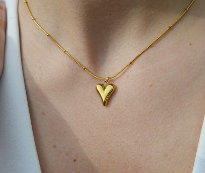 Picture of Woman Stainless Steel Love Heart Pendant Necklaces Virgin Girls Jewelry Rose Gold Color Chain Link - Gold