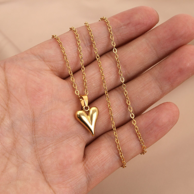 Picture of Love Pendant Simple Stainless Steel Clavicle Chain Light Luxury Women's Necklace Jewelry - Gold
