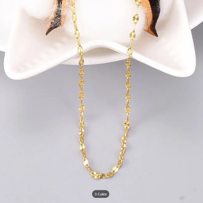 Picture of Fashion Jewellery Stylish Necklace For Women and Girls - Gold
