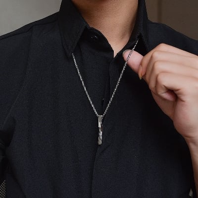 Picture of New Modal Vertical Bar Necklace for Men - Silver