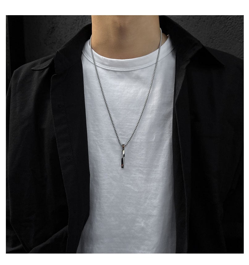 Picture of New Modal Vertical Bar Necklace for Men - Silver
