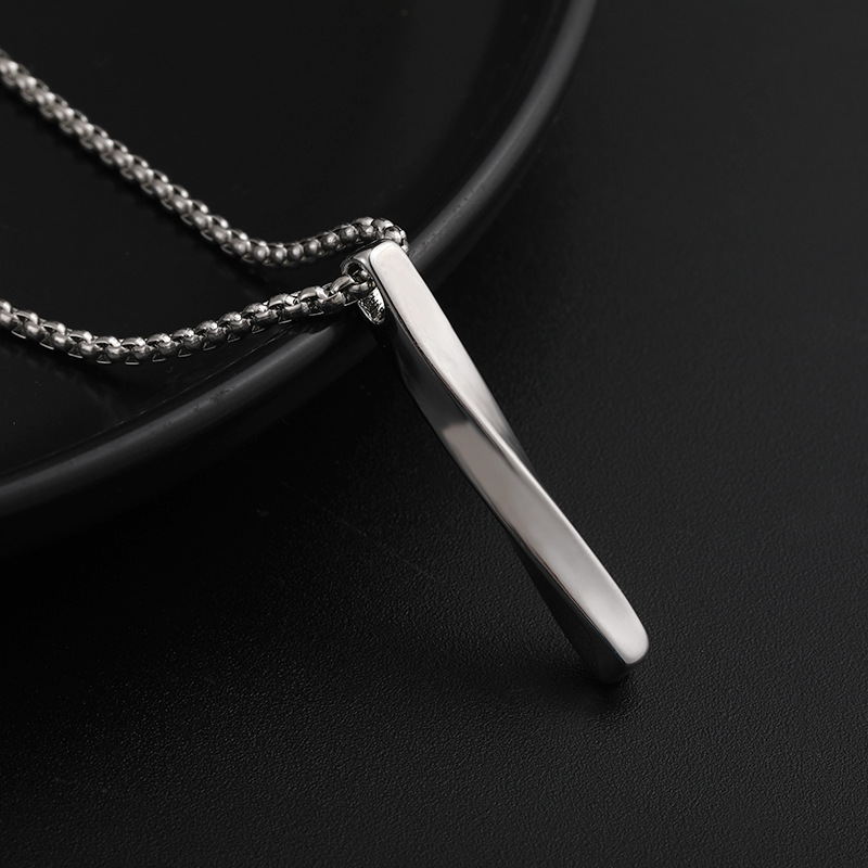 Picture of New Fashion Vertical Bar Necklace for Men - Silver