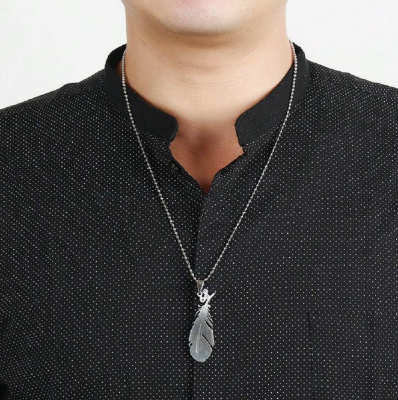Picture of Sterling New Peacock Feather Necklace For Men - Silver