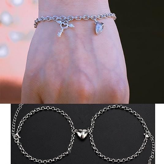 Picture of Link Chain Heart Pendant Bracelets men  Women  Fashion Trendy Stainless Steel Bracelet - Silver