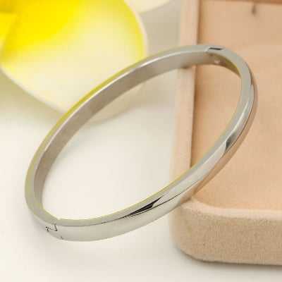Picture of New American Round Cuff Bracelet For Men