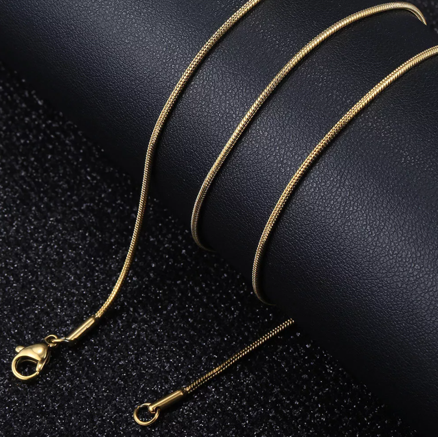 Picture of Men's Sterling Snake Necklace Stylish For Men - Gold