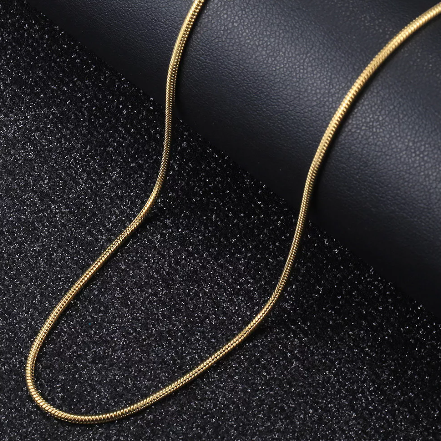 Picture of Men's Sterling Snake Necklace Stylish For Men - Gold