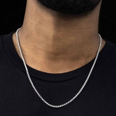 Picture of Premium Quality Men Fashion Jewellery Stainless Steel Necklaces - Silver