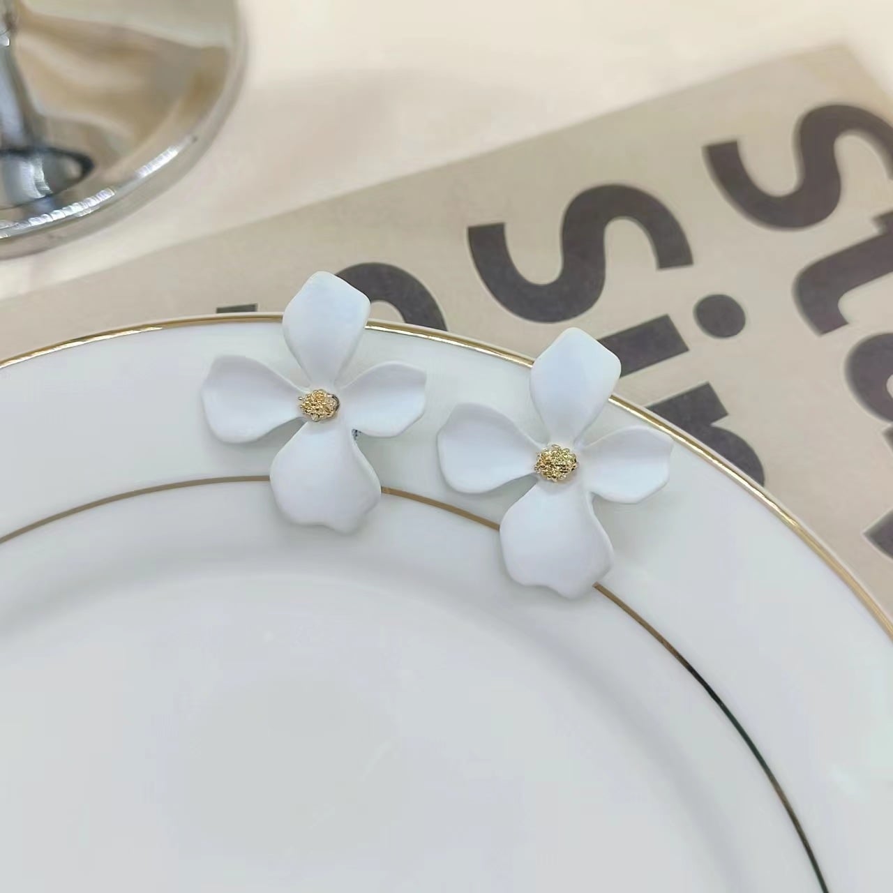 Picture of Fashion New Stainless Steel Hoop Earrings For Women Stackable- 1Pair - White