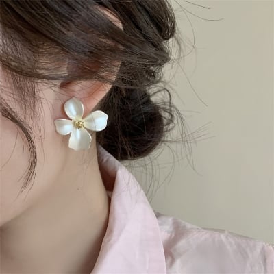 Picture of Fashion New Stainless Steel Hoop Earrings For Women Stackable- 1Pair - White